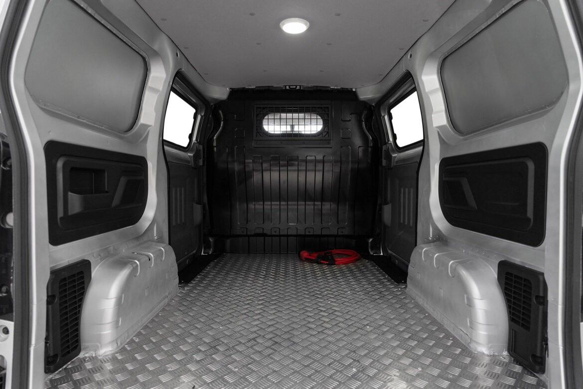 BYD T3