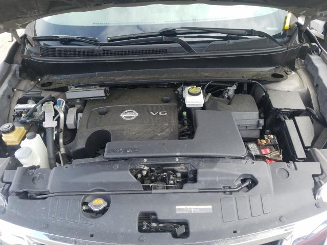 Nissan Pathfinder 2013