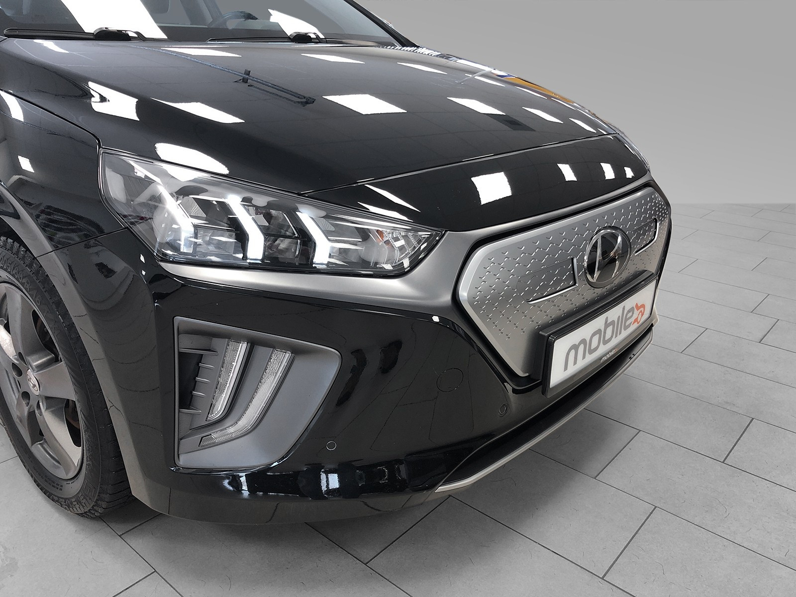 Hyundai IONIQ