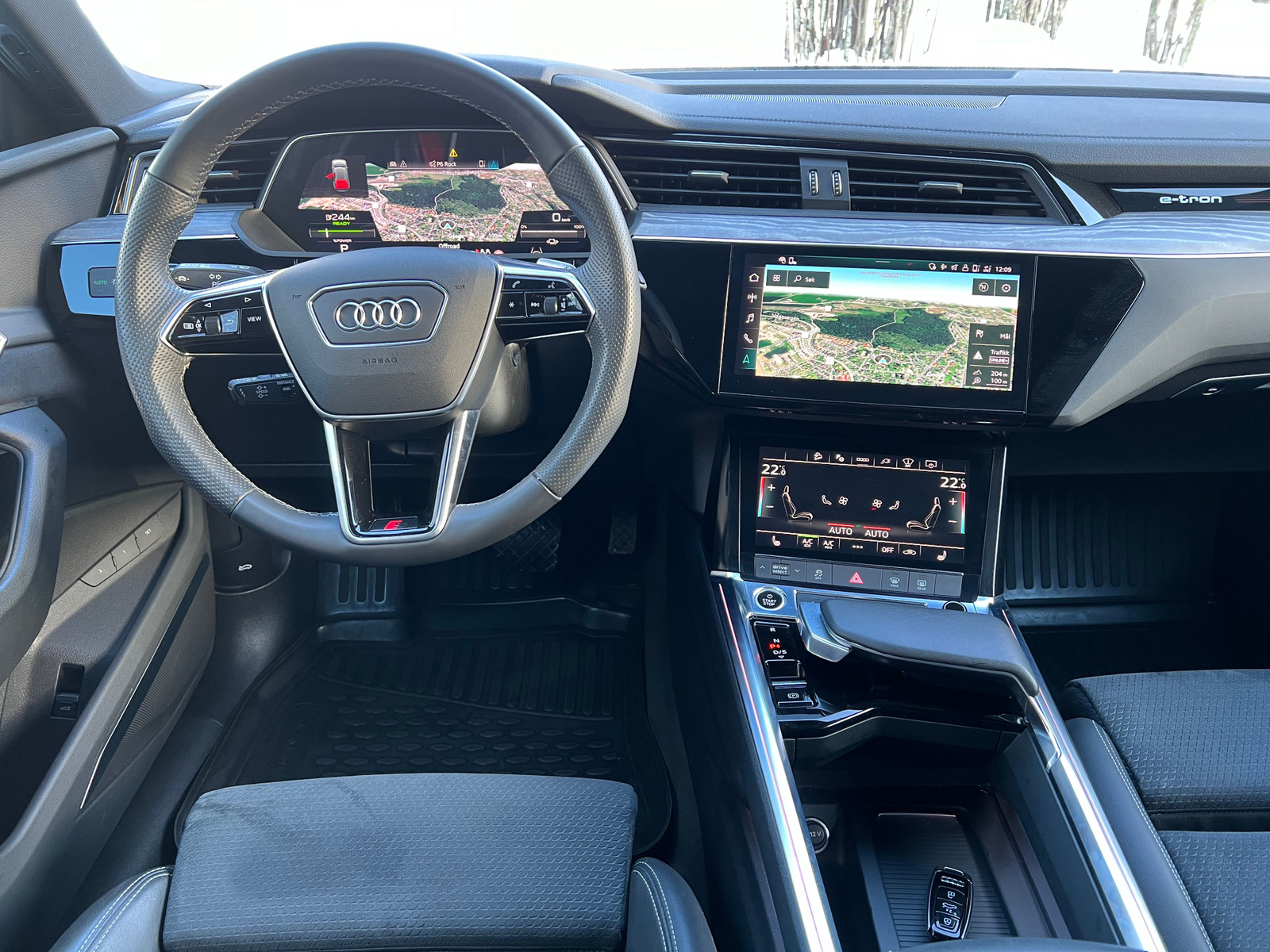 Audi e-tron