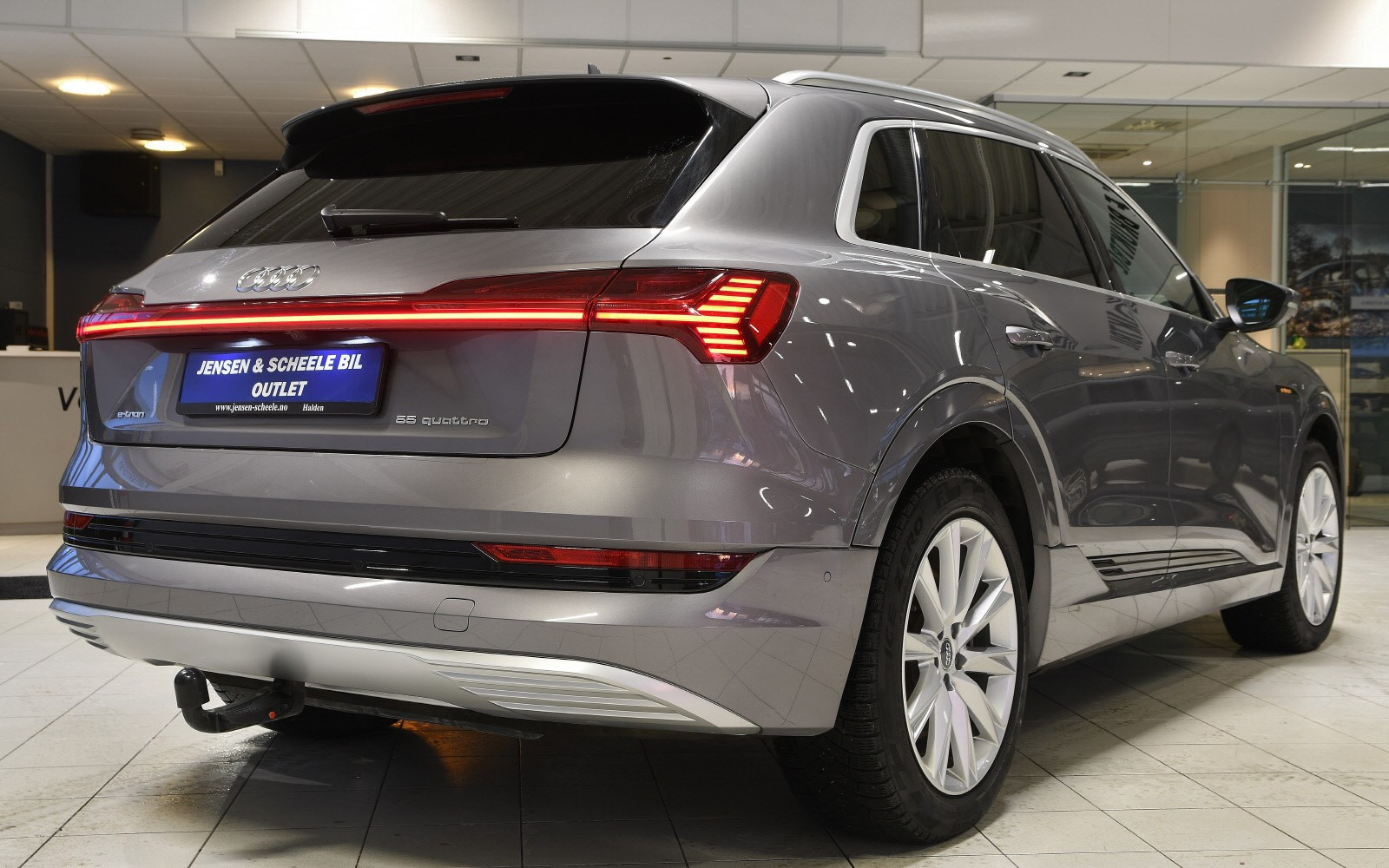 Audi e-tron