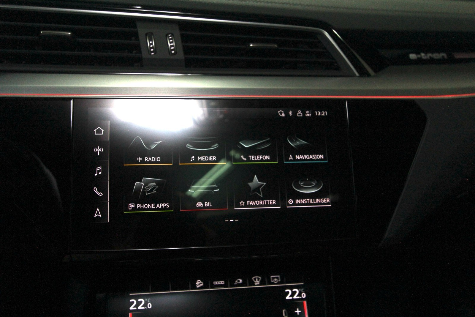 Audi e-tron
