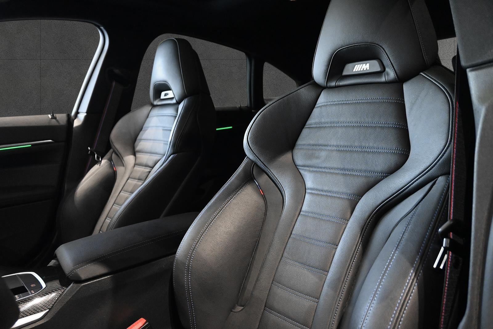 BMW i4 M50