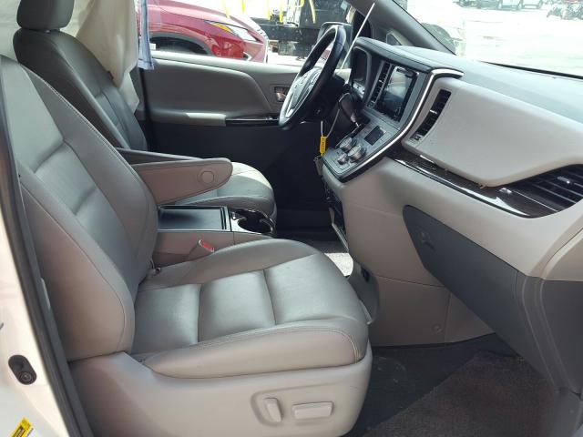 Toyota Sienna XLE 2015