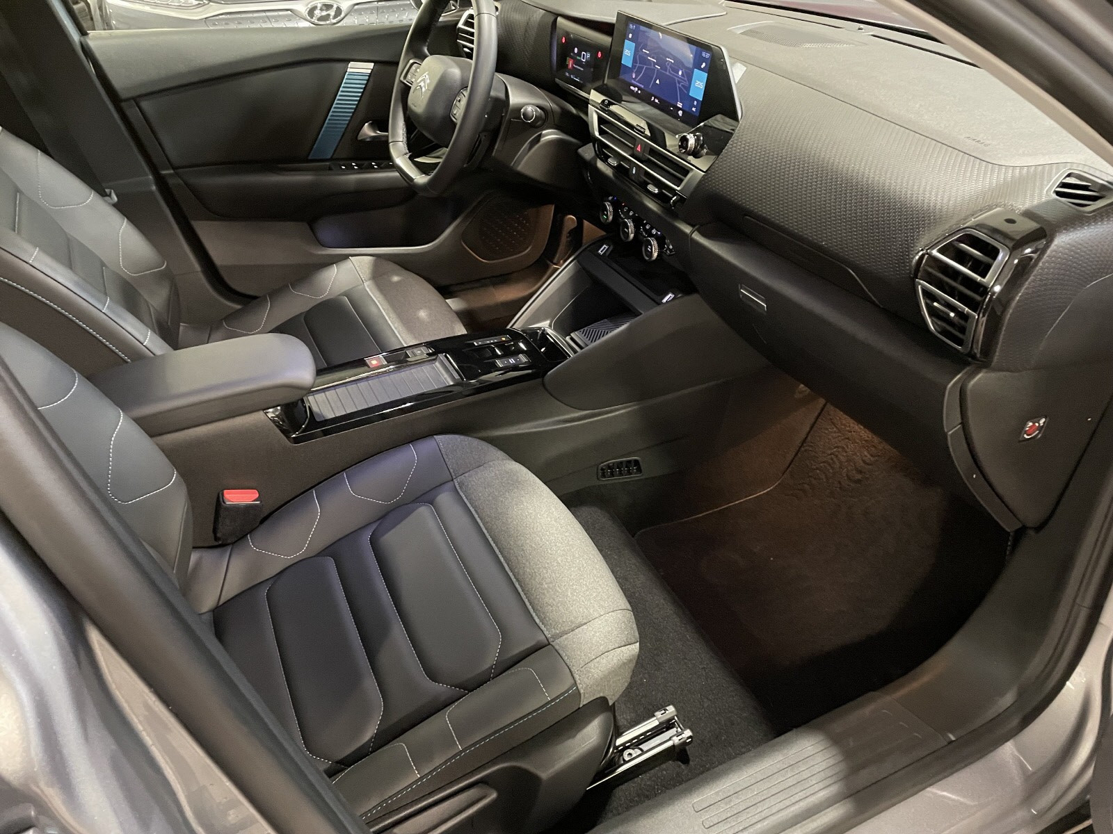Citroen E-C4