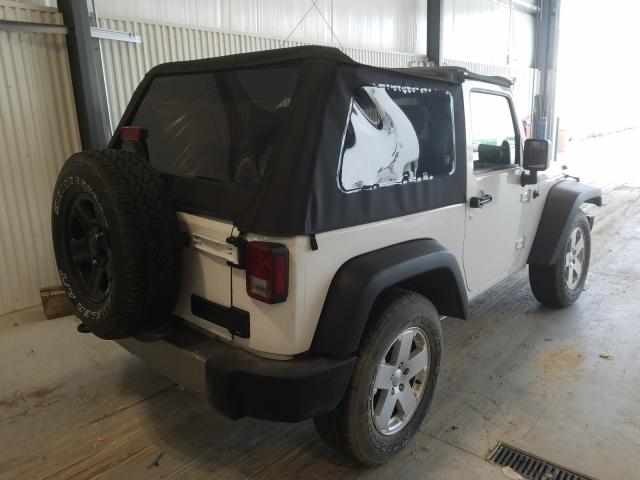 Jeep Wrangler S 2012