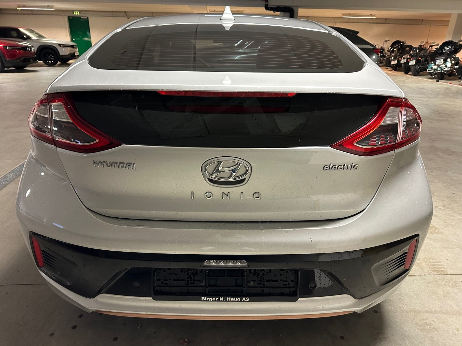 Hyundai IONIQ