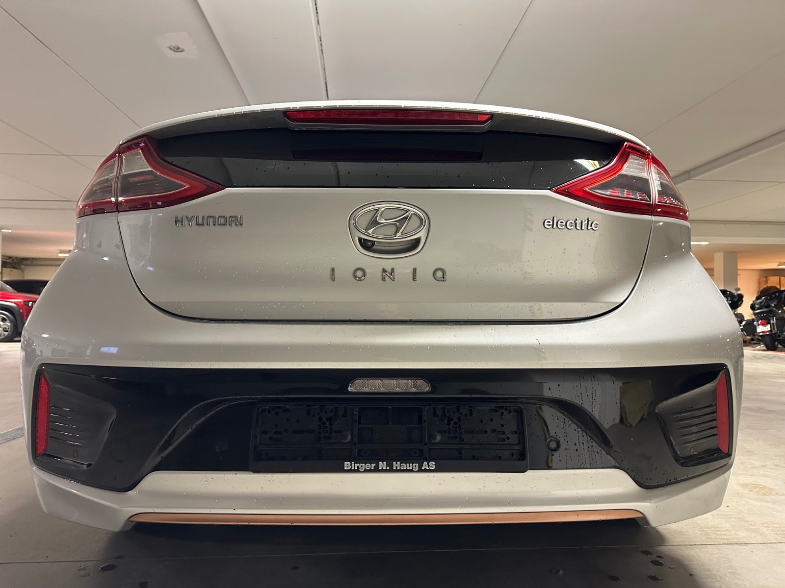 Hyundai IONIQ