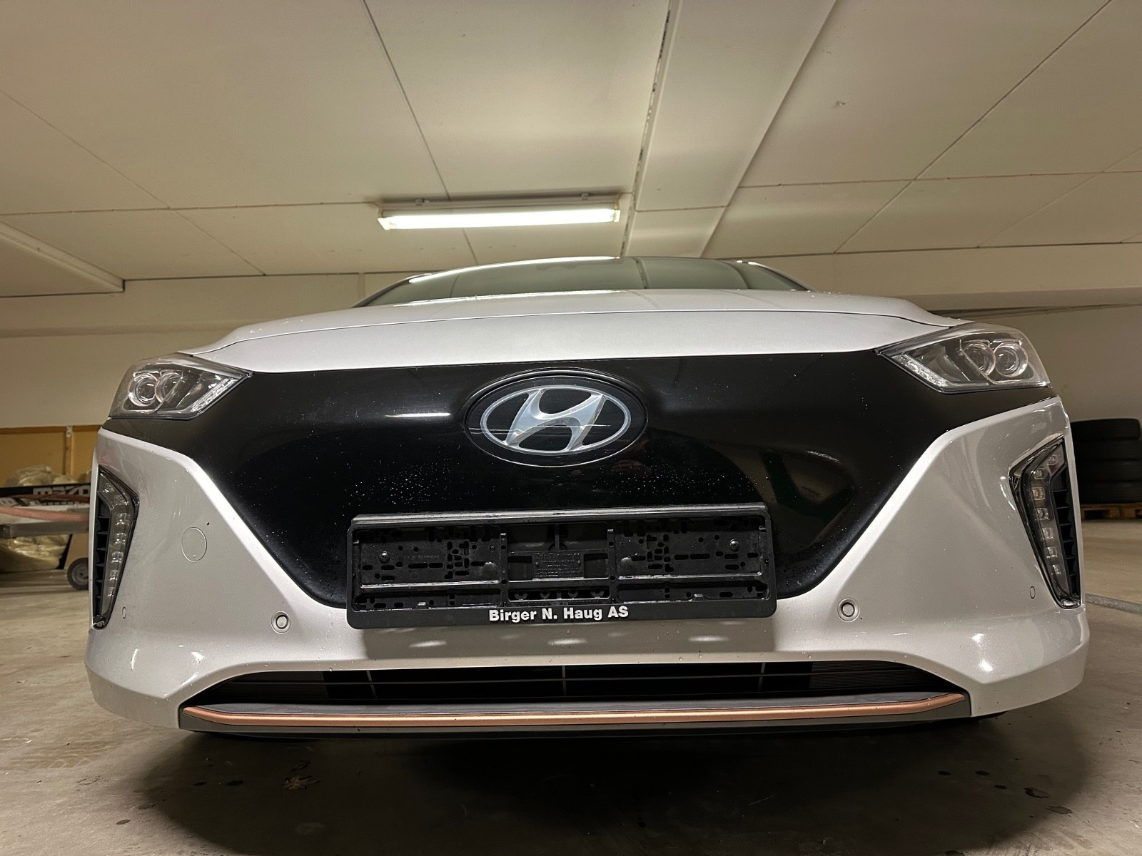 Hyundai IONIQ