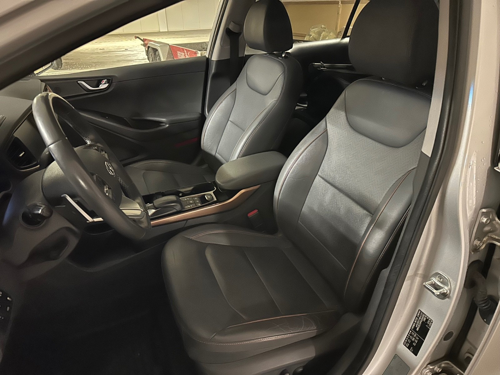 Hyundai IONIQ