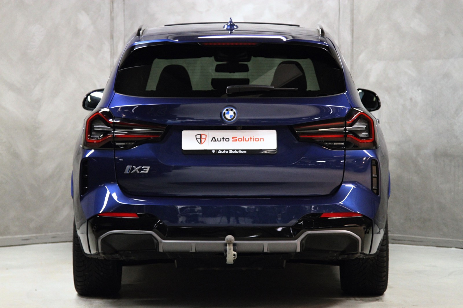 BMW iX3