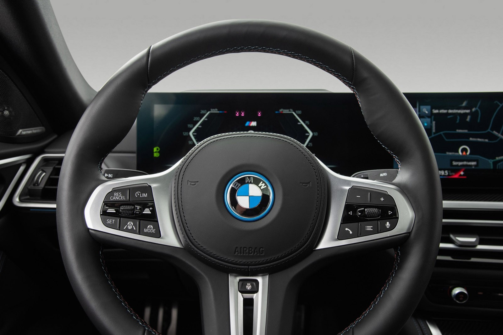 BMW i4 M50