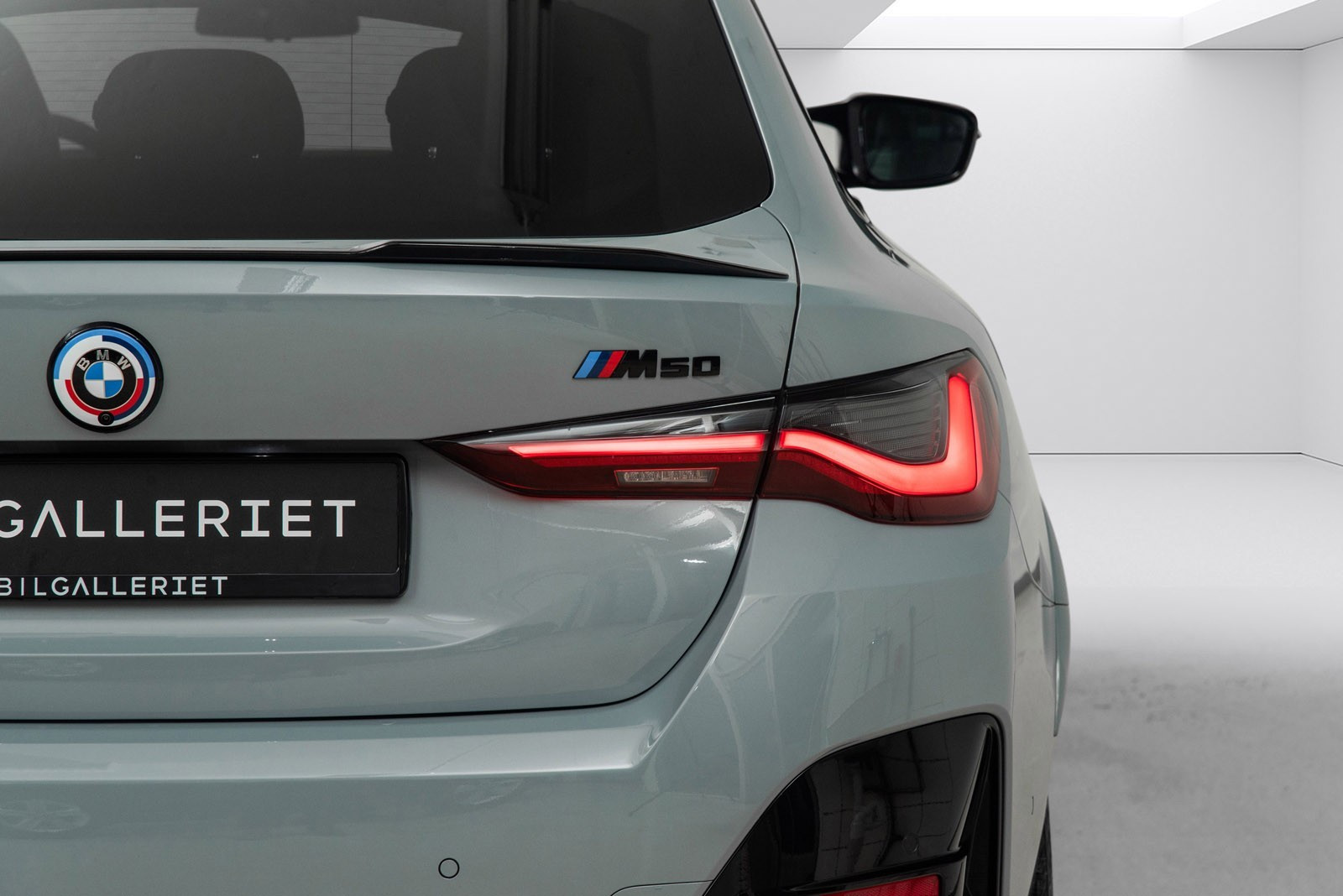 BMW i4 M50