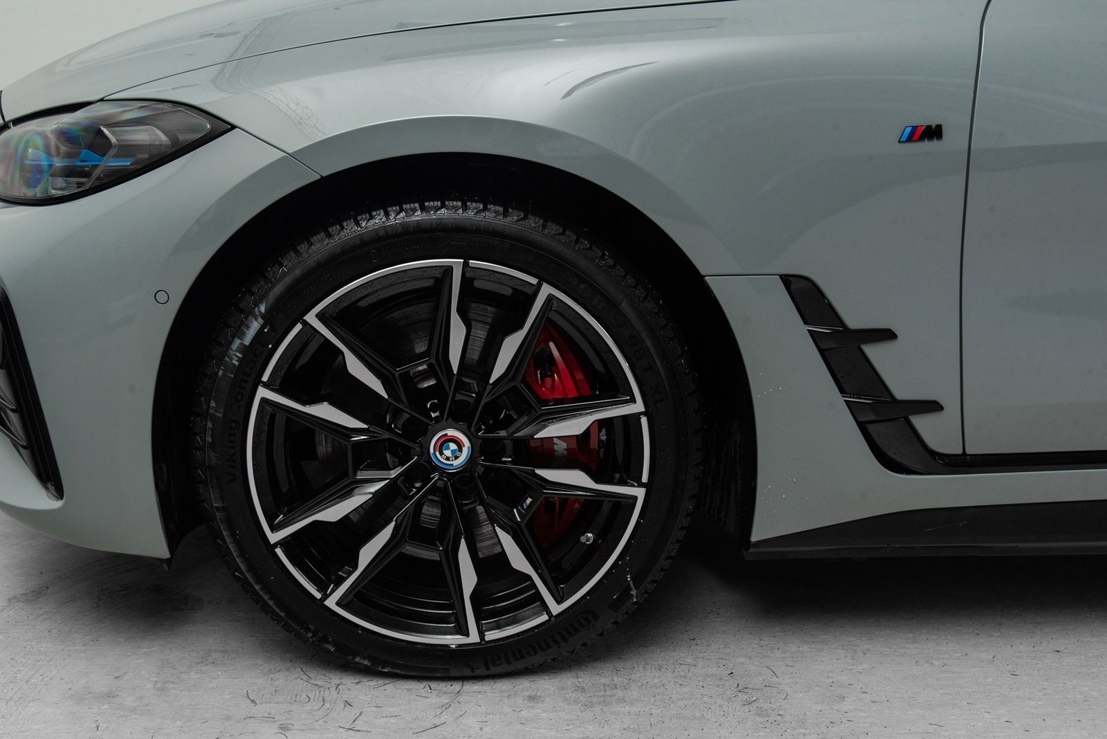 BMW i4 M50