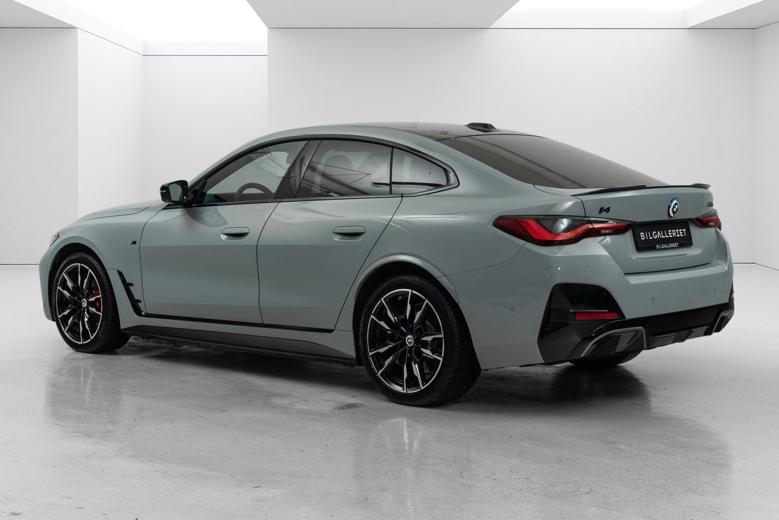 BMW i4 M50