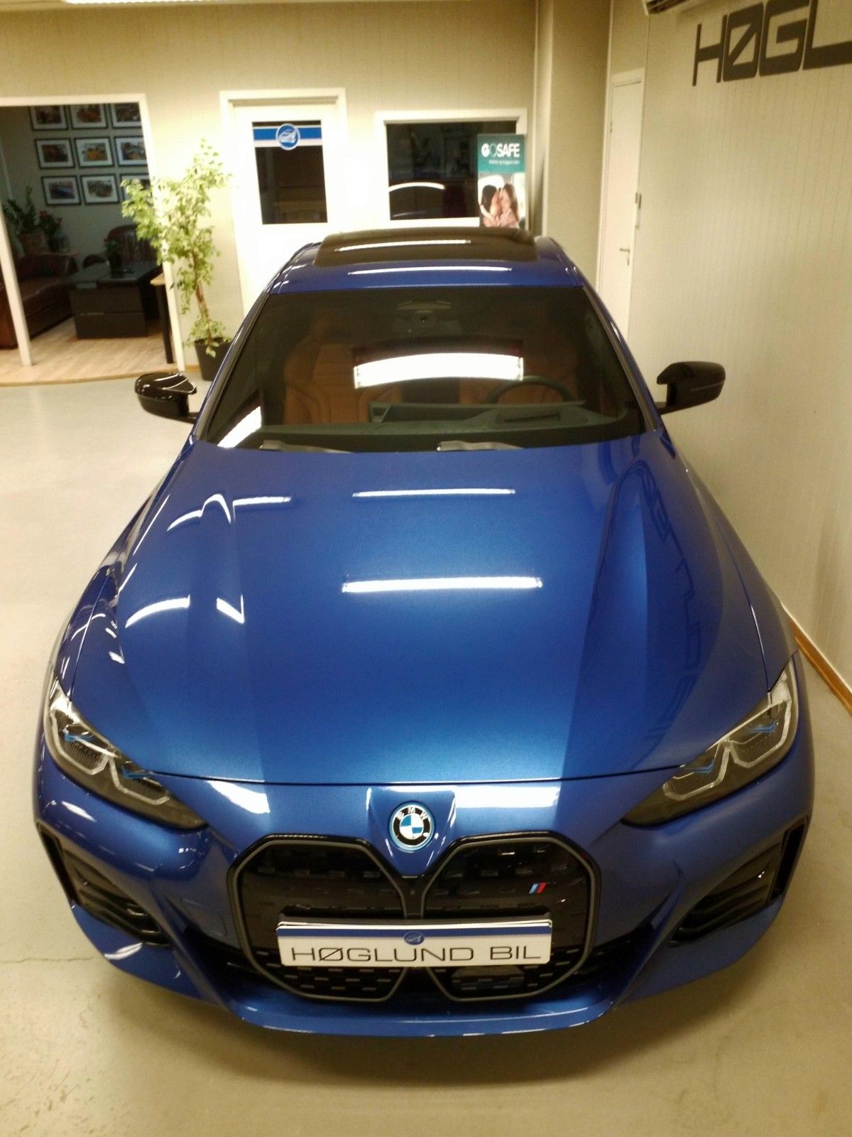 BMW i4 M50
