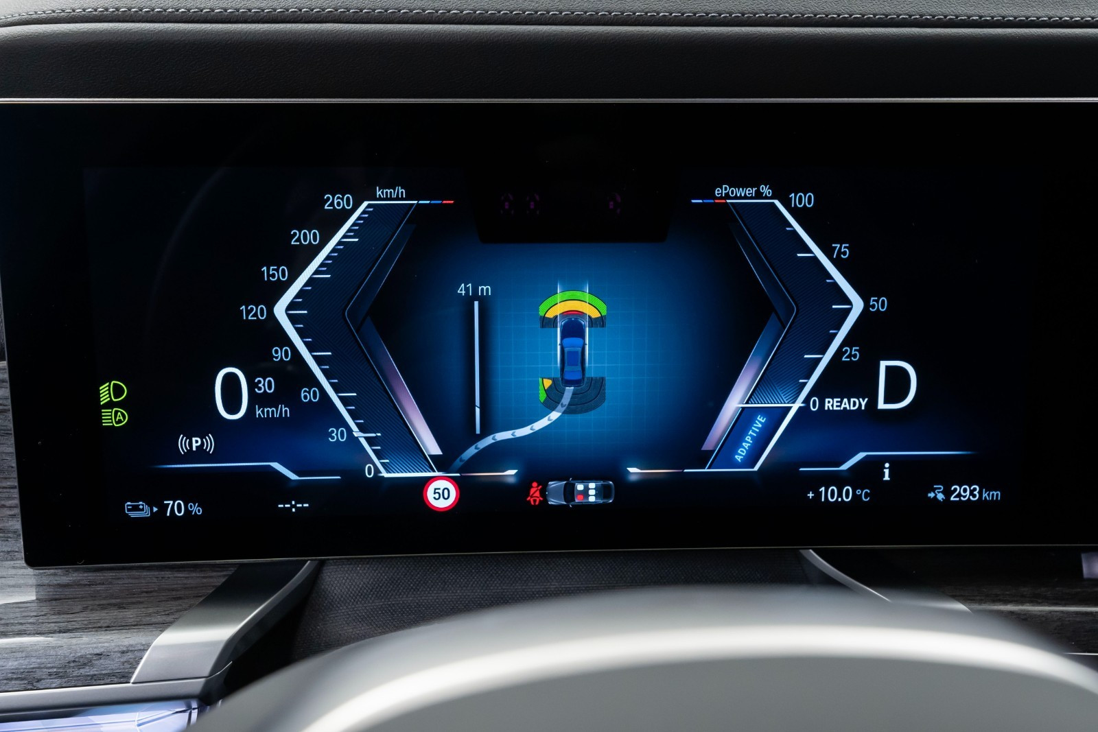 BMW i7