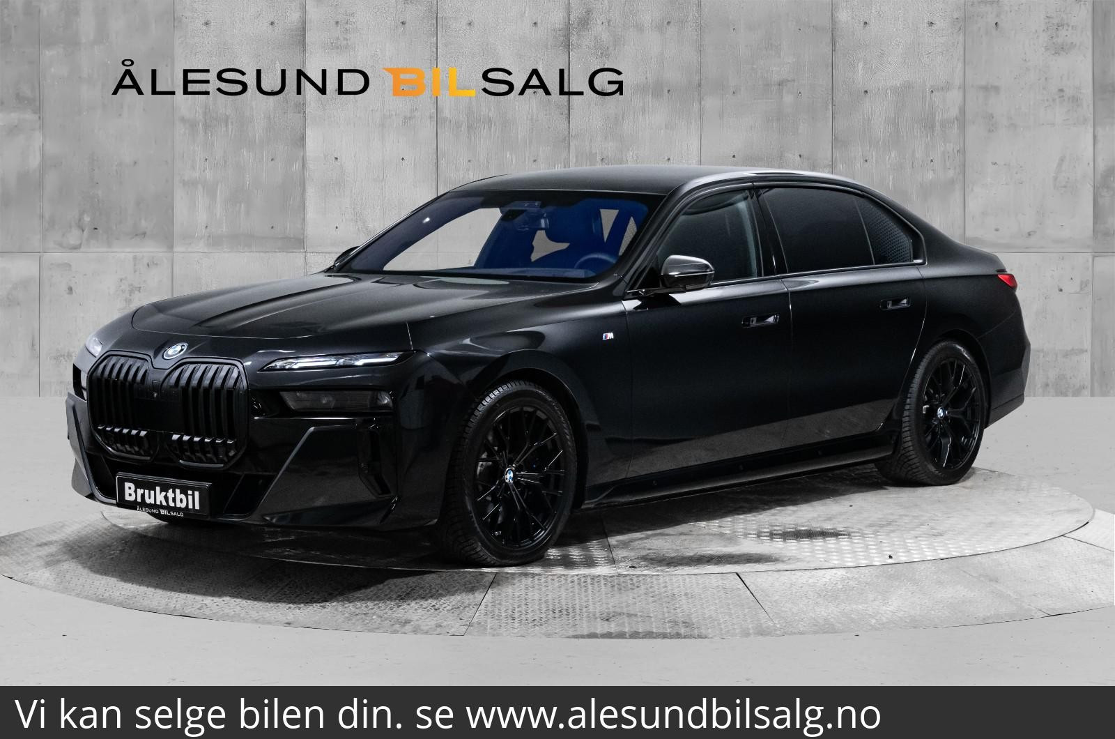 BMW i7