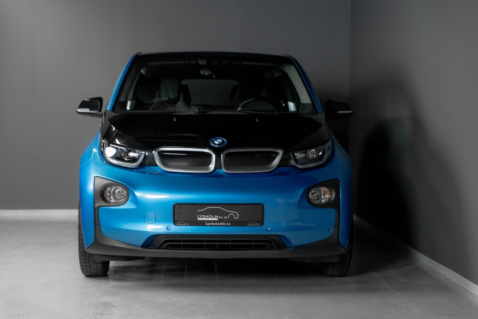 BMW i3