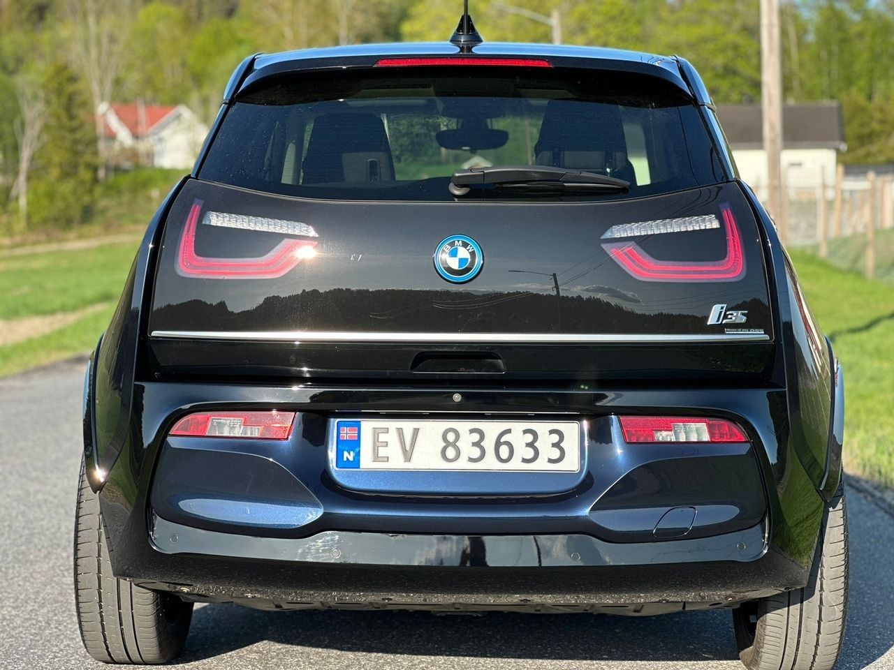 BMW i3