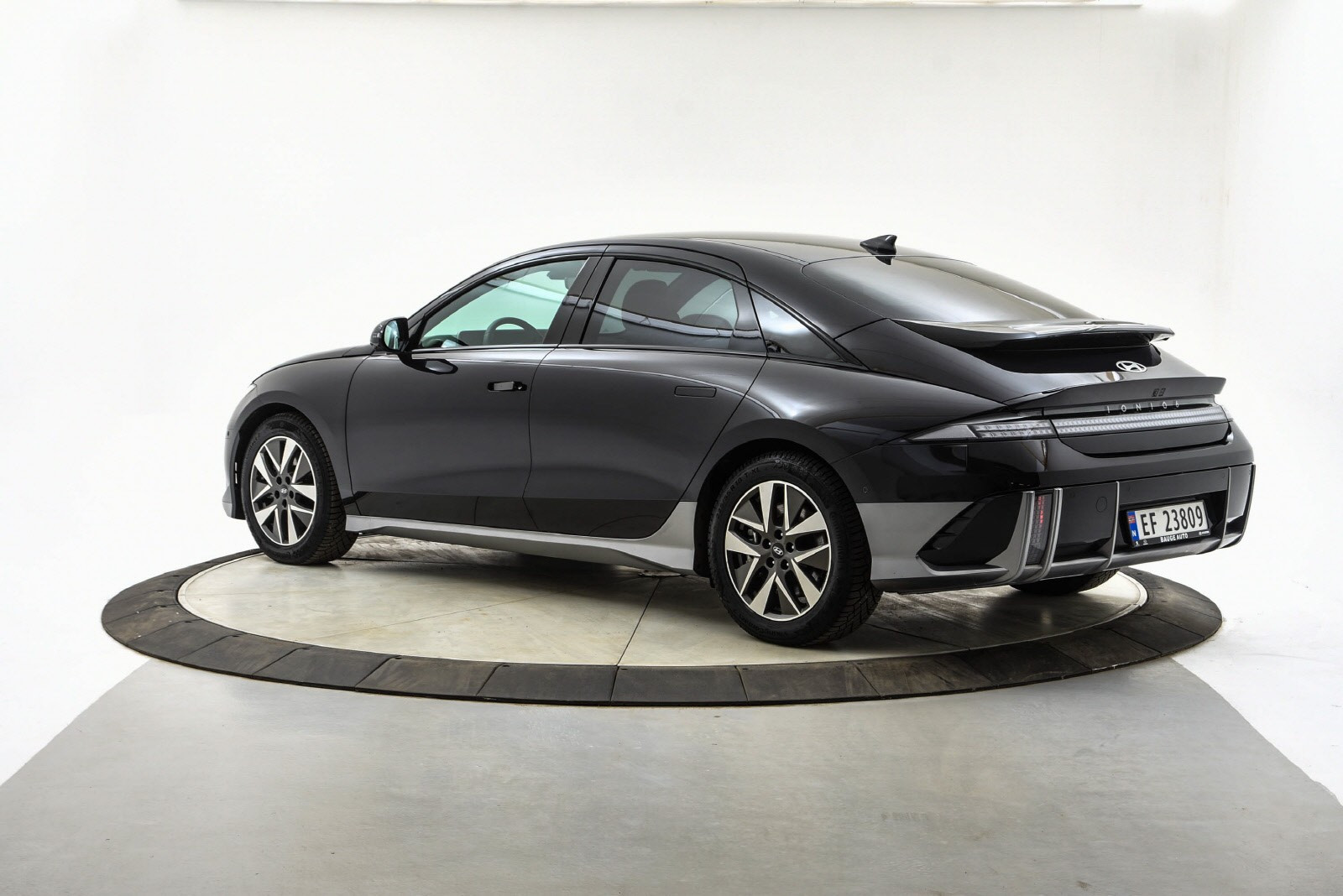 Hyundai Ioniq 6