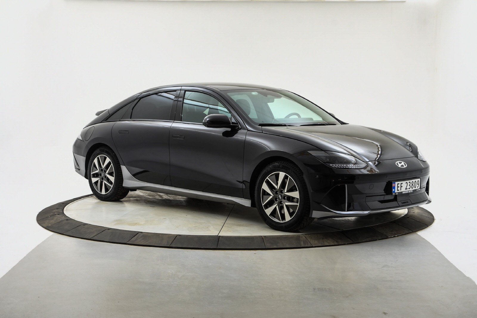 Hyundai Ioniq 6