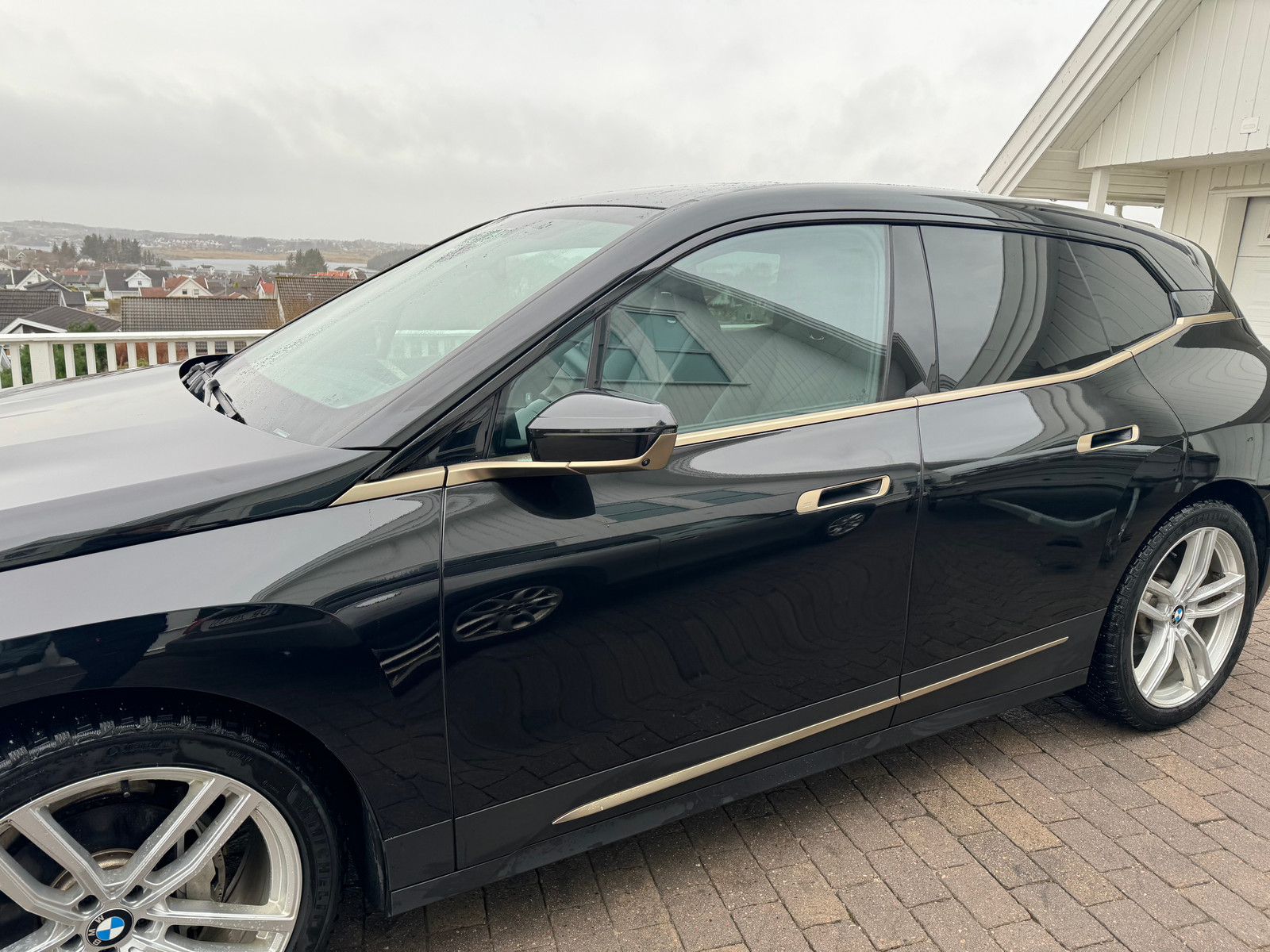 BMW iX xDrive 50
