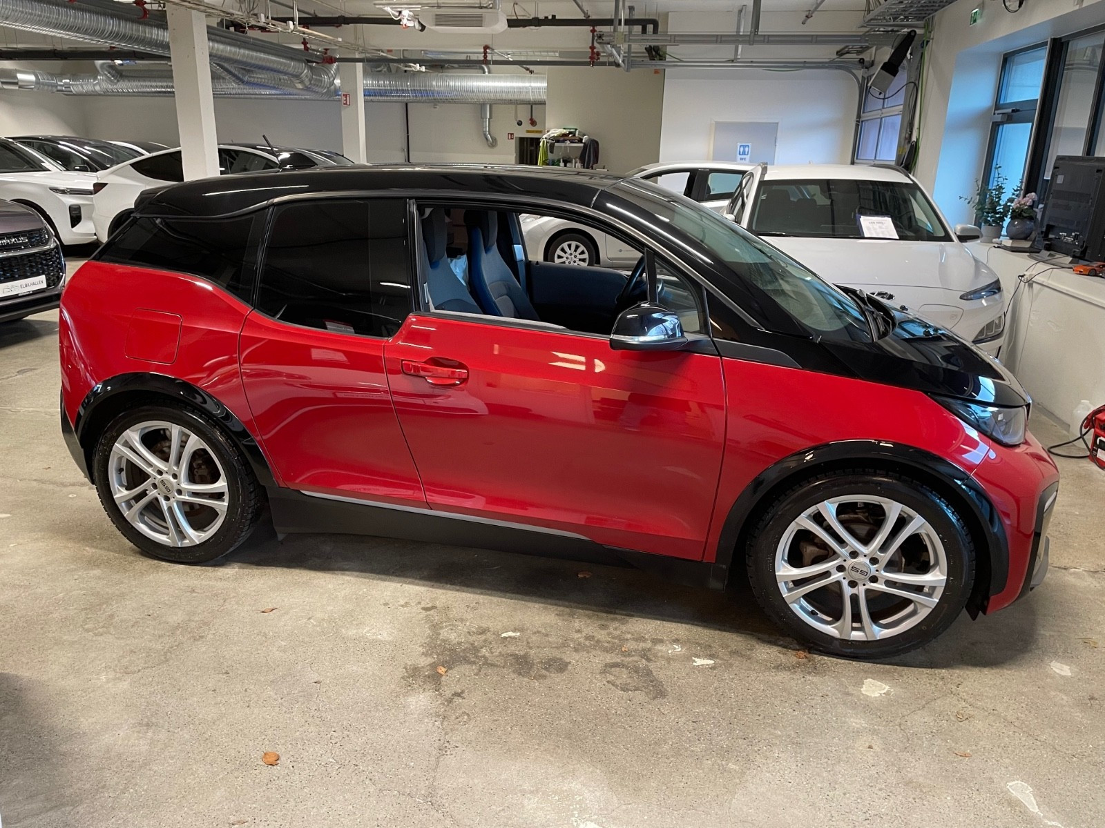 BMW i3
