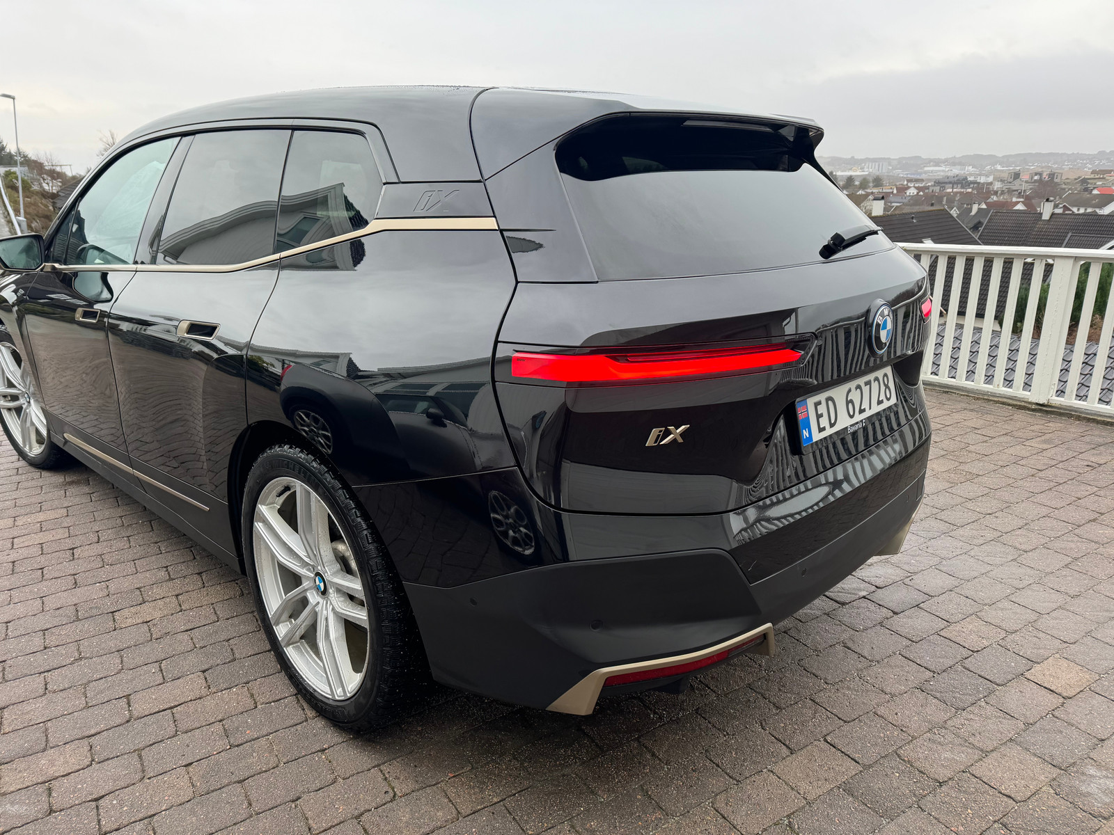 BMW iX xDrive 50