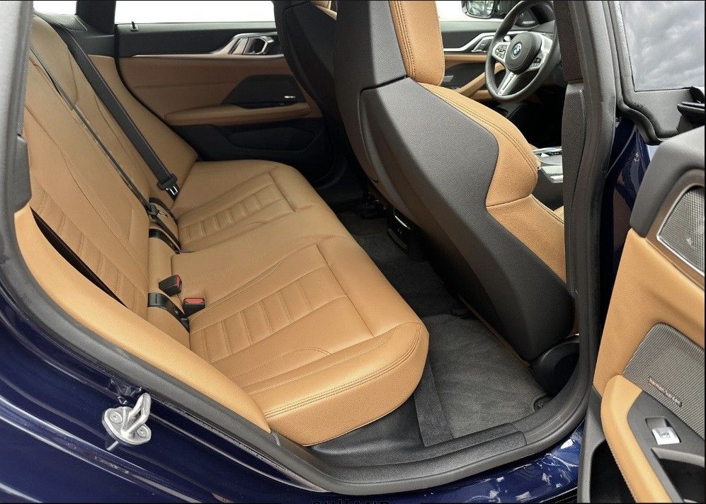 BMW i4 M50