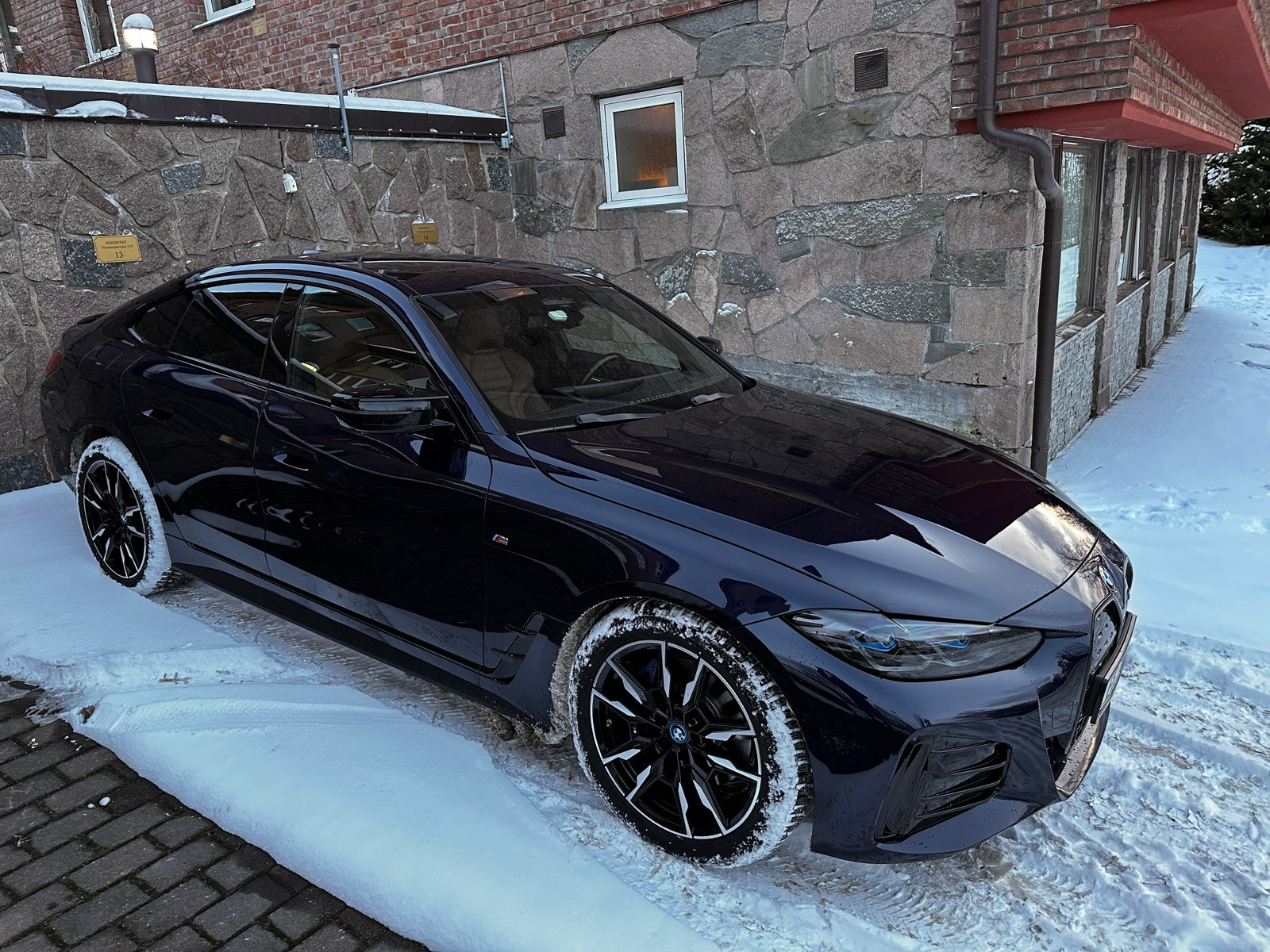 BMW i4 M50