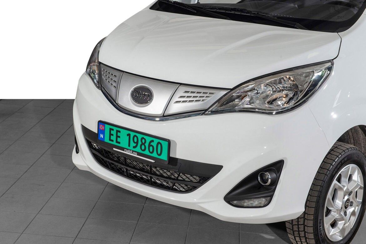 BYD T3