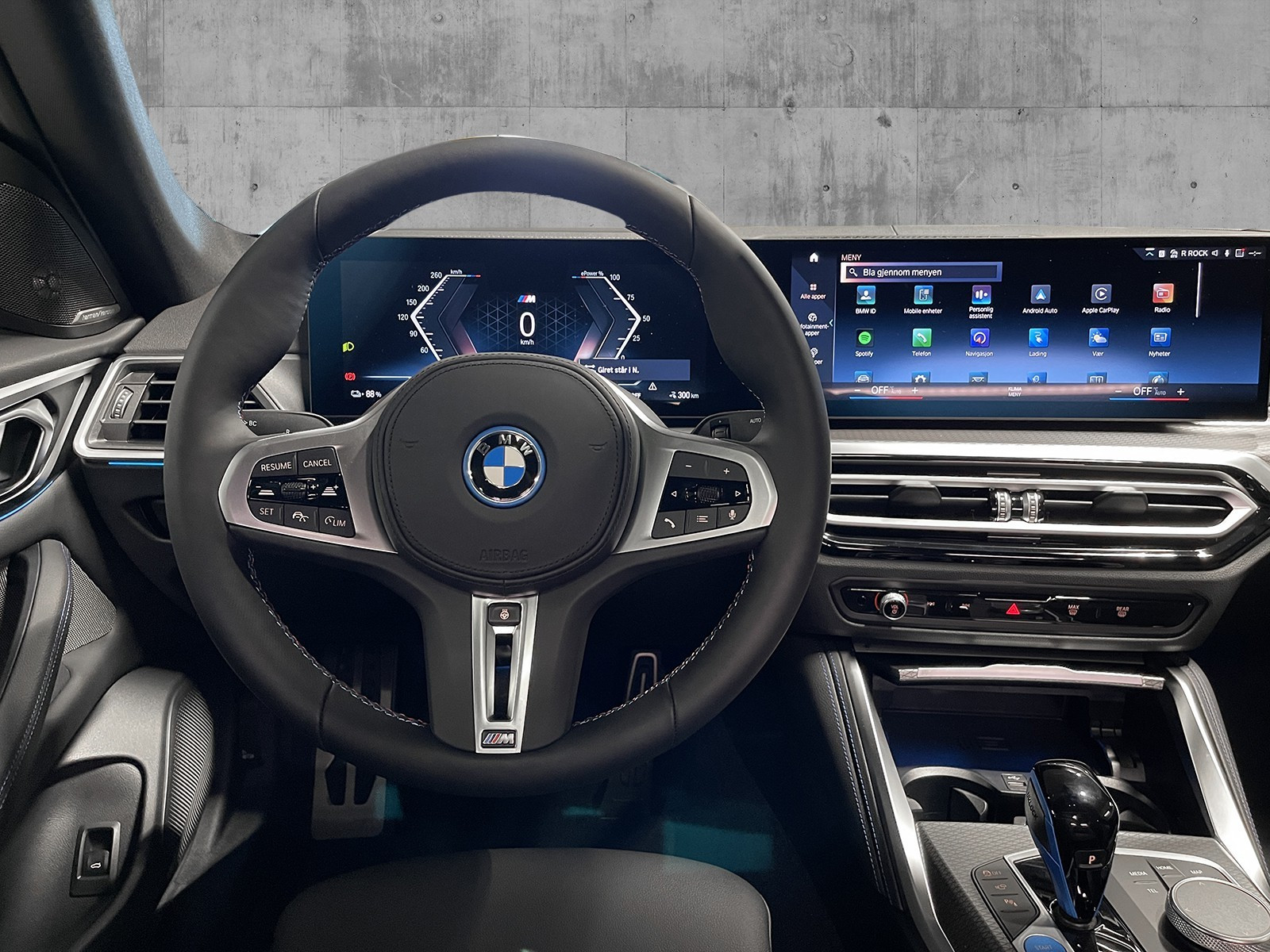 BMW i4 M50