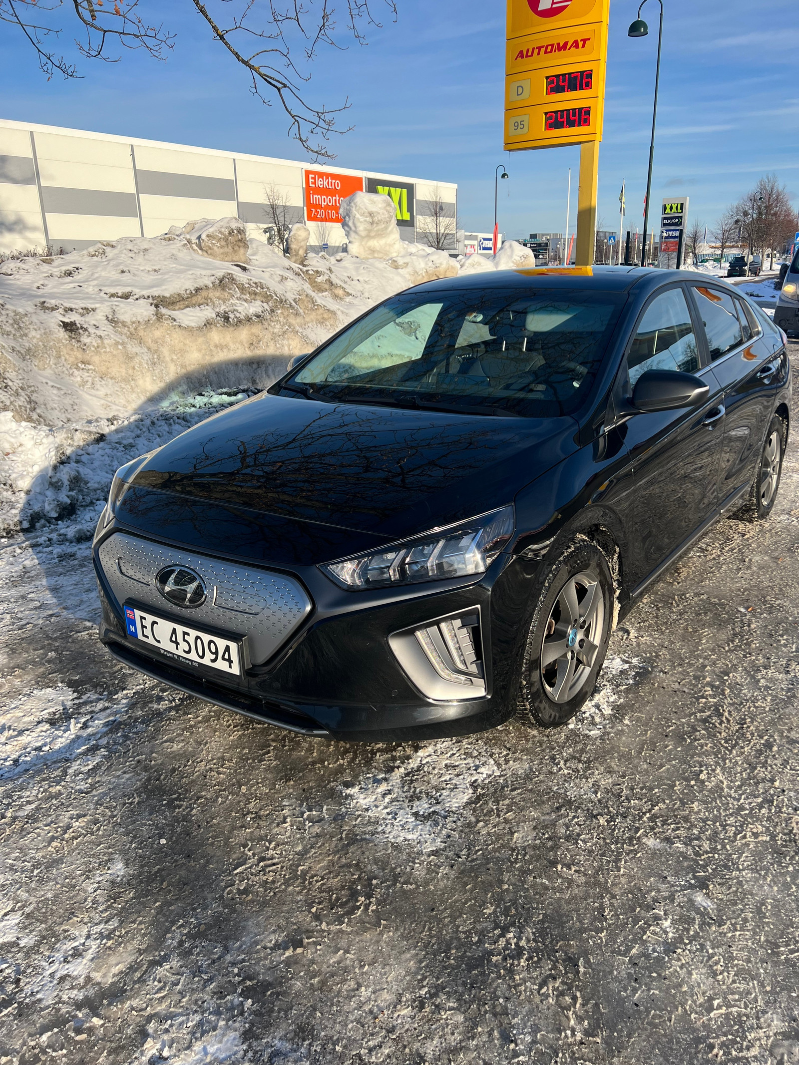 Hyundai IONIQ