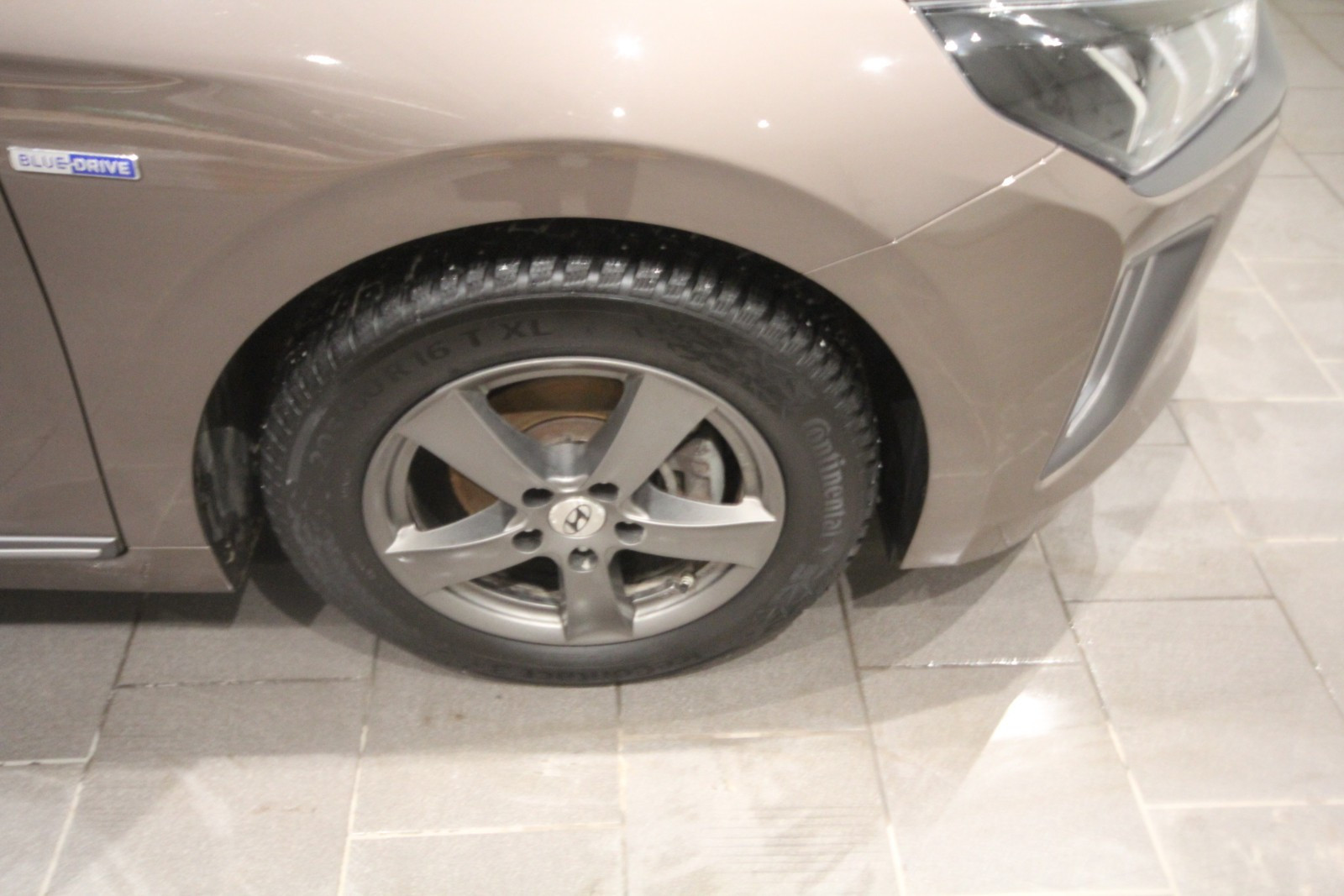 Hyundai IONIQ
