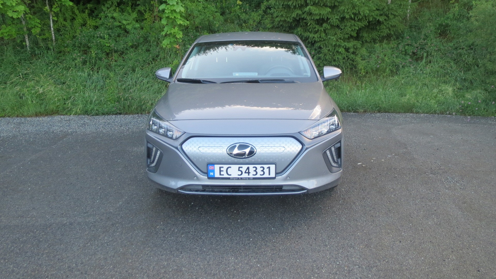 Hyundai IONIQ
