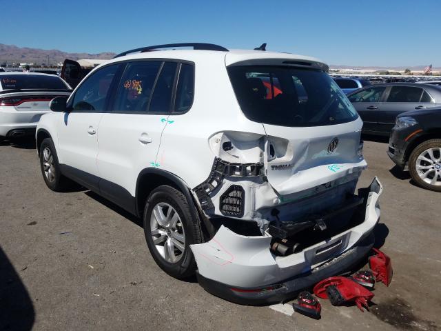 Volkswagen Tiguan S 2015