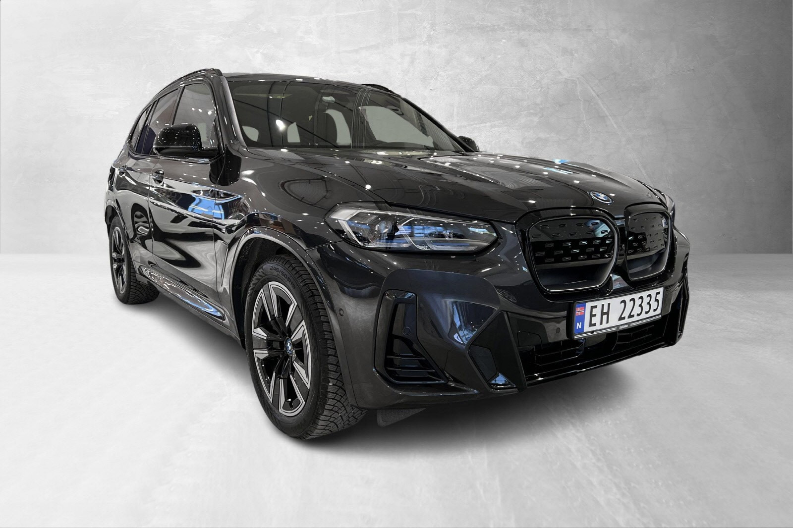 BMW iX3