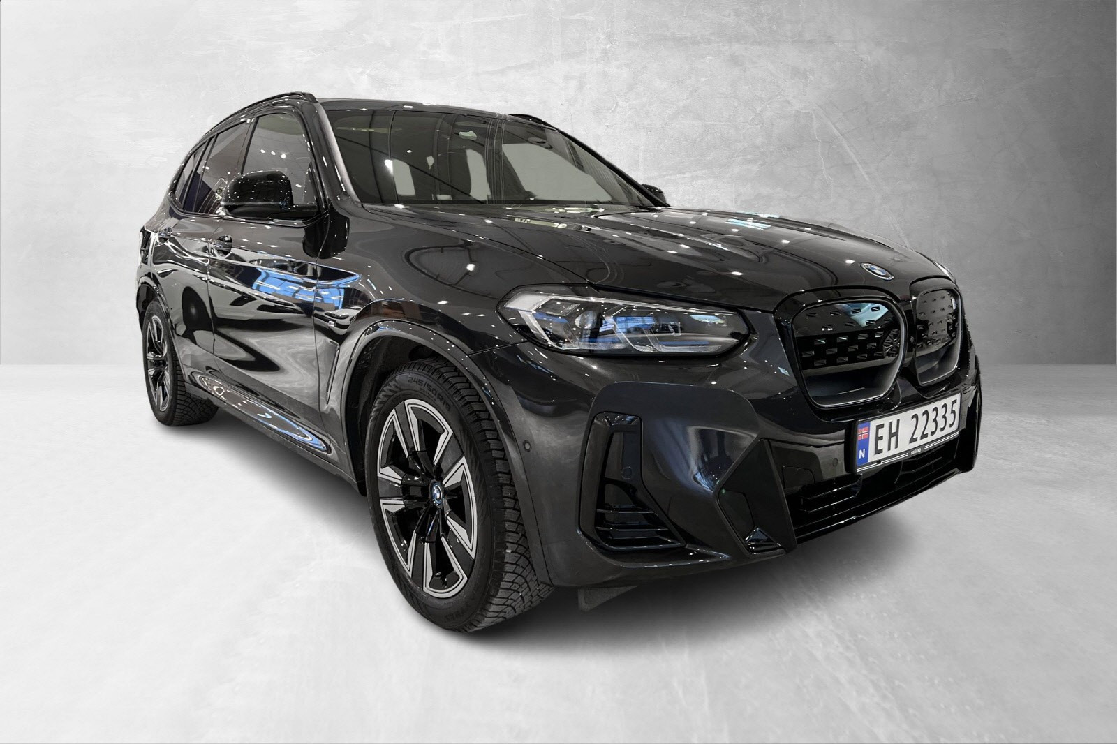 BMW iX3