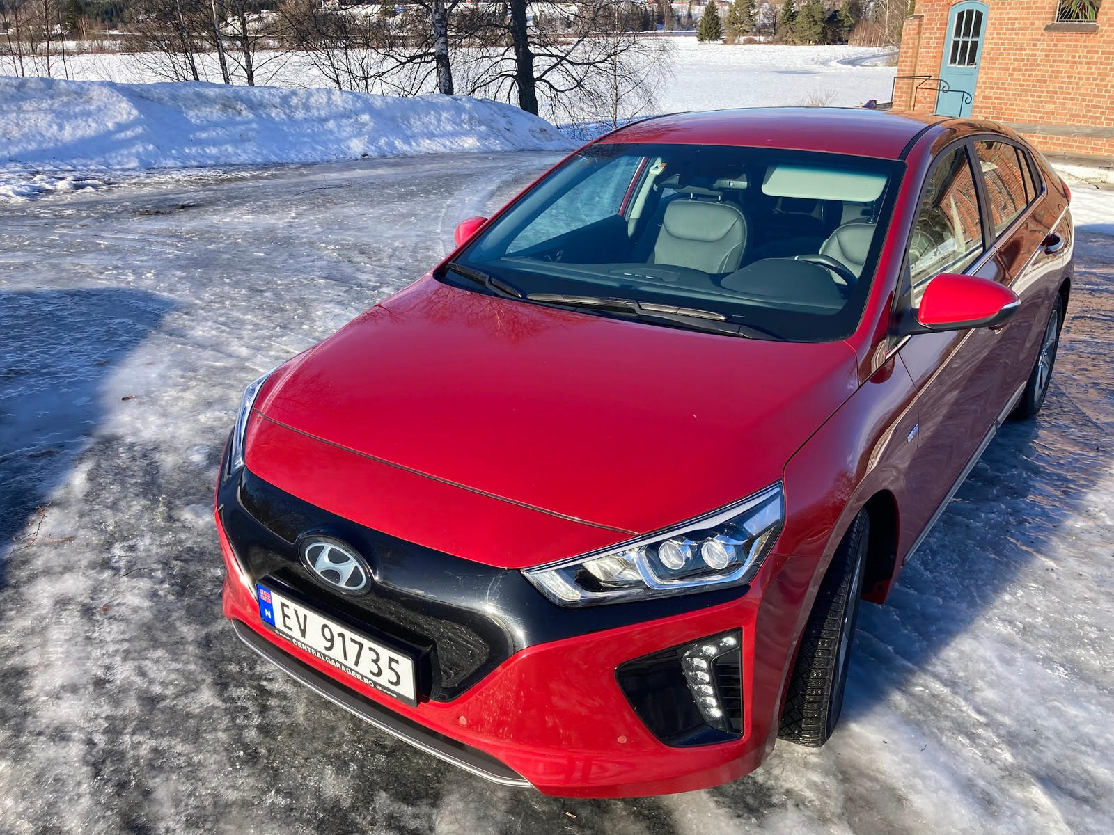 Hyundai IONIQ