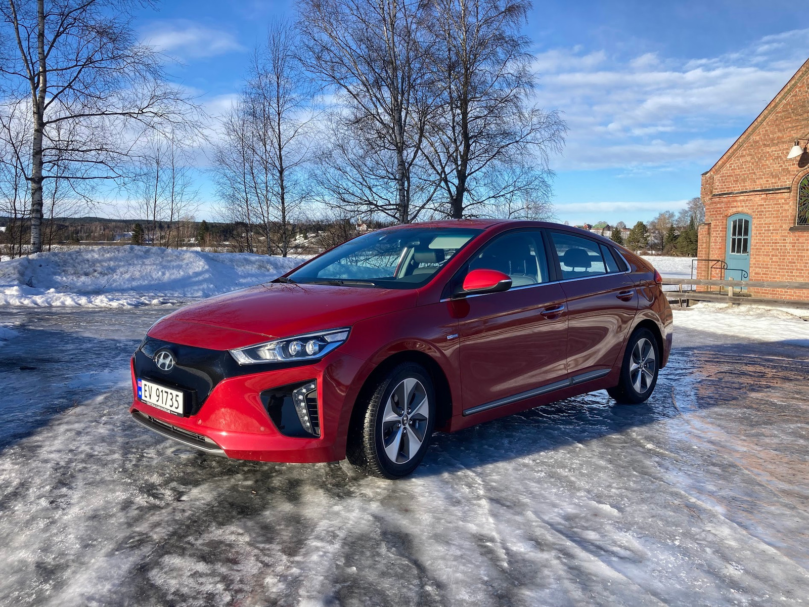 Hyundai IONIQ