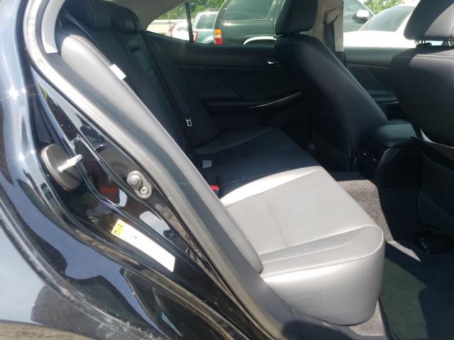 Lexus IS 200T 2016