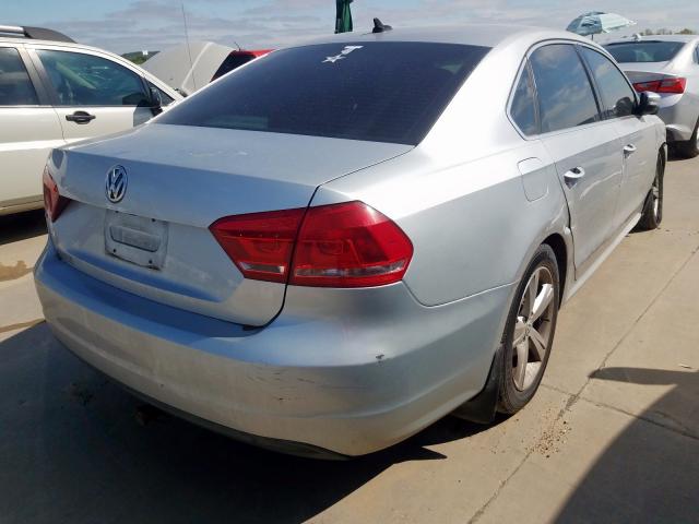 Volkswagen Passat SE 2014
