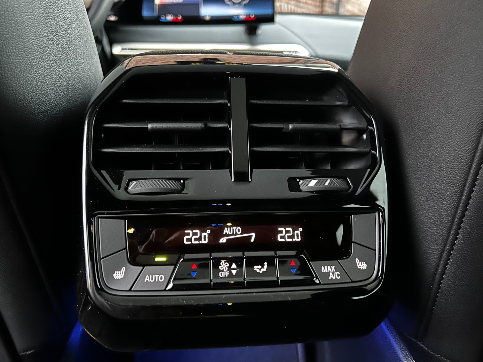 BMW iX xDrive 40