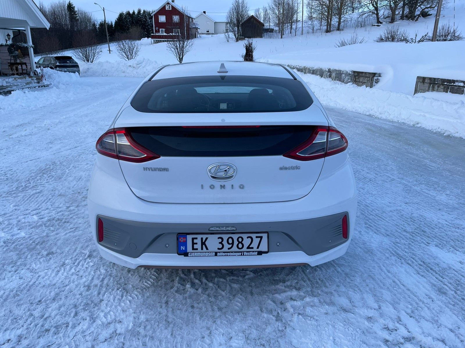 Hyundai IONIQ