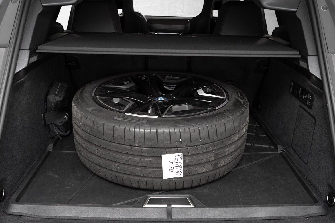 BMW iX xDrive 50