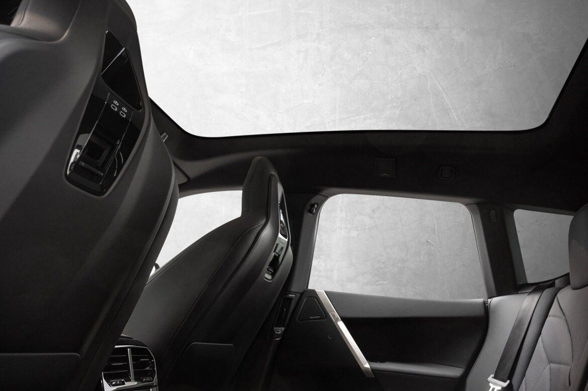 BMW iX xDrive 50