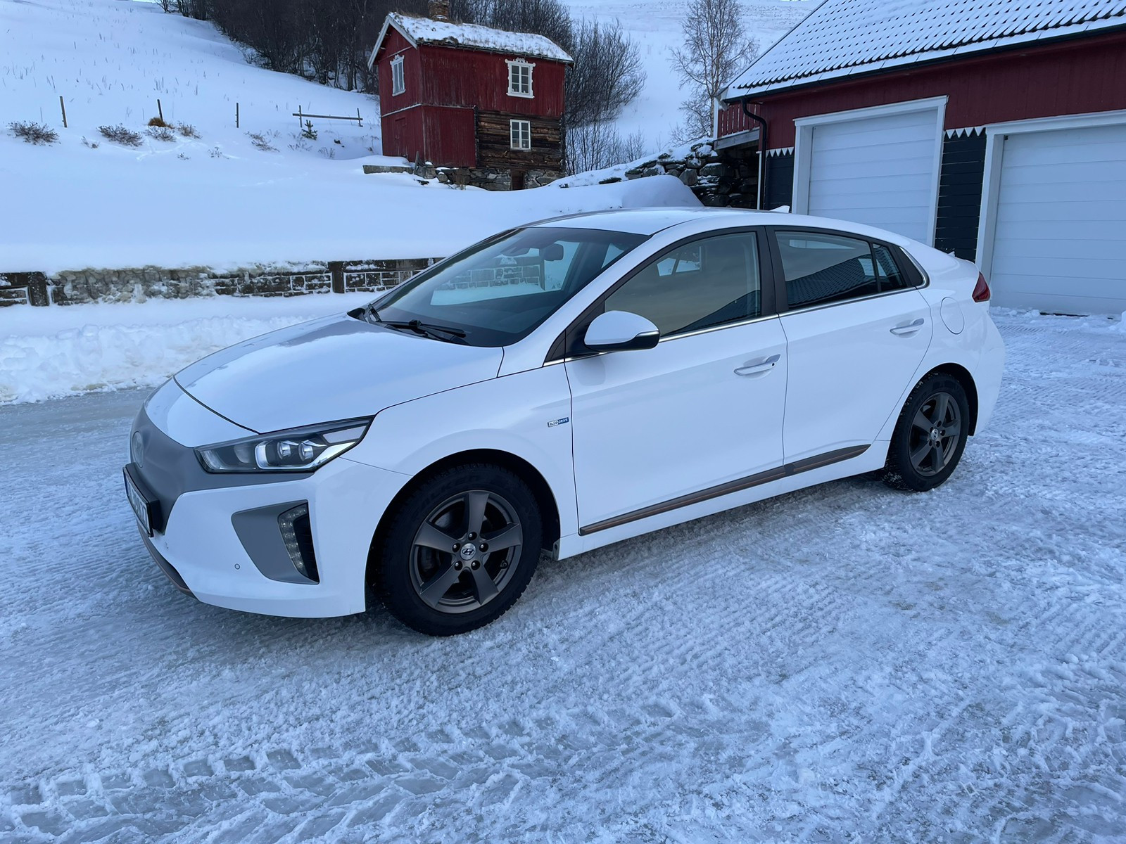 Hyundai IONIQ