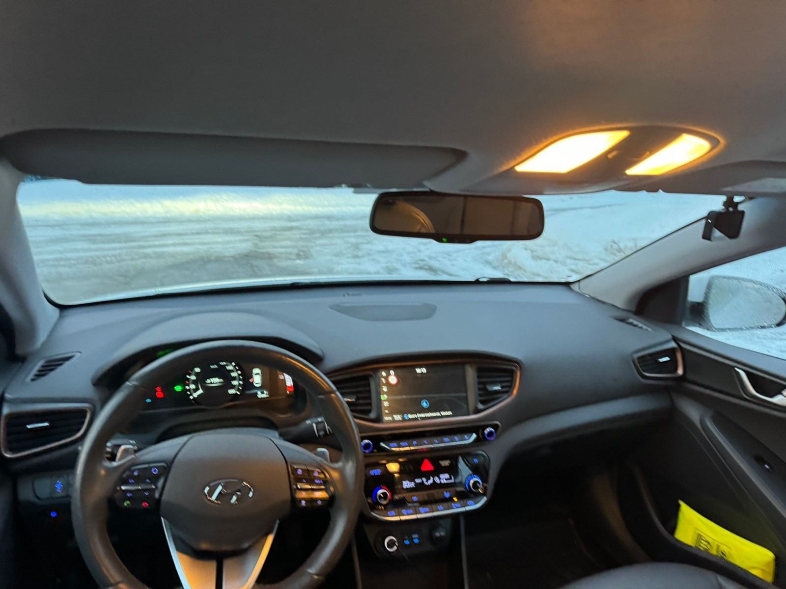 Hyundai IONIQ