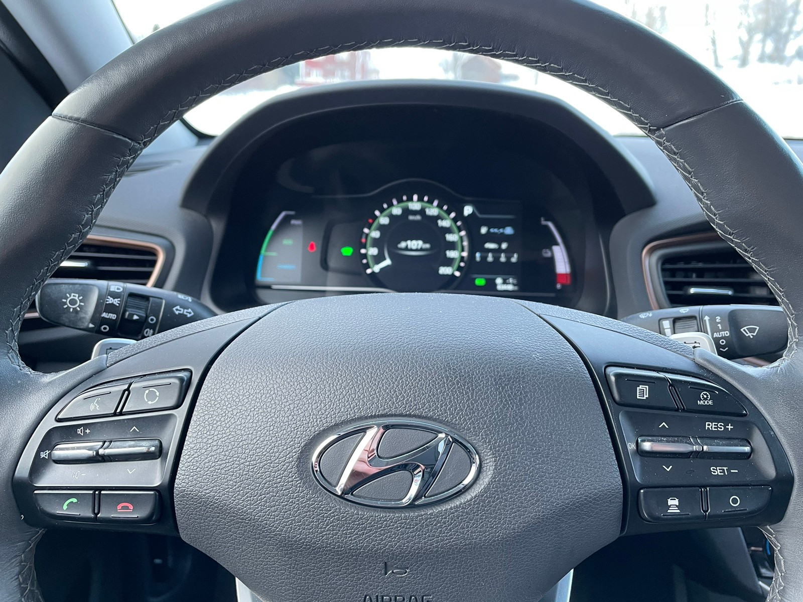 Hyundai IONIQ